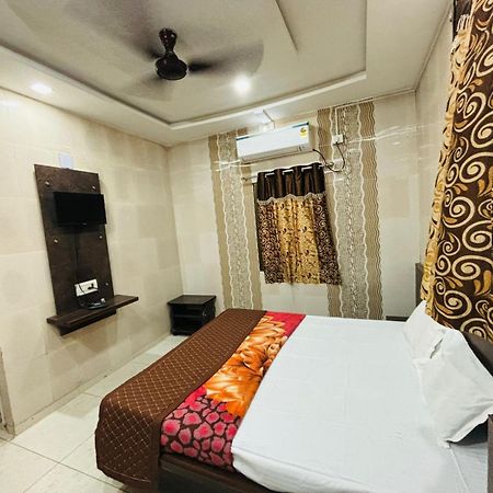 Hotel Shree Nath - 200 Meters From Dwarkadhish Temple Dwarka (Gujarat) Exterior foto